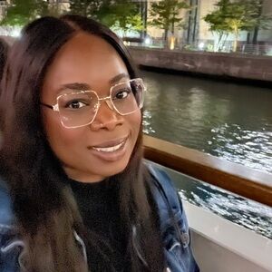 Meet your Posher, Marie